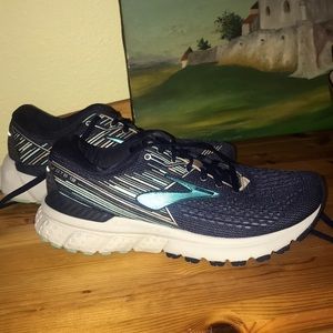 Brooks Adrenaline 19